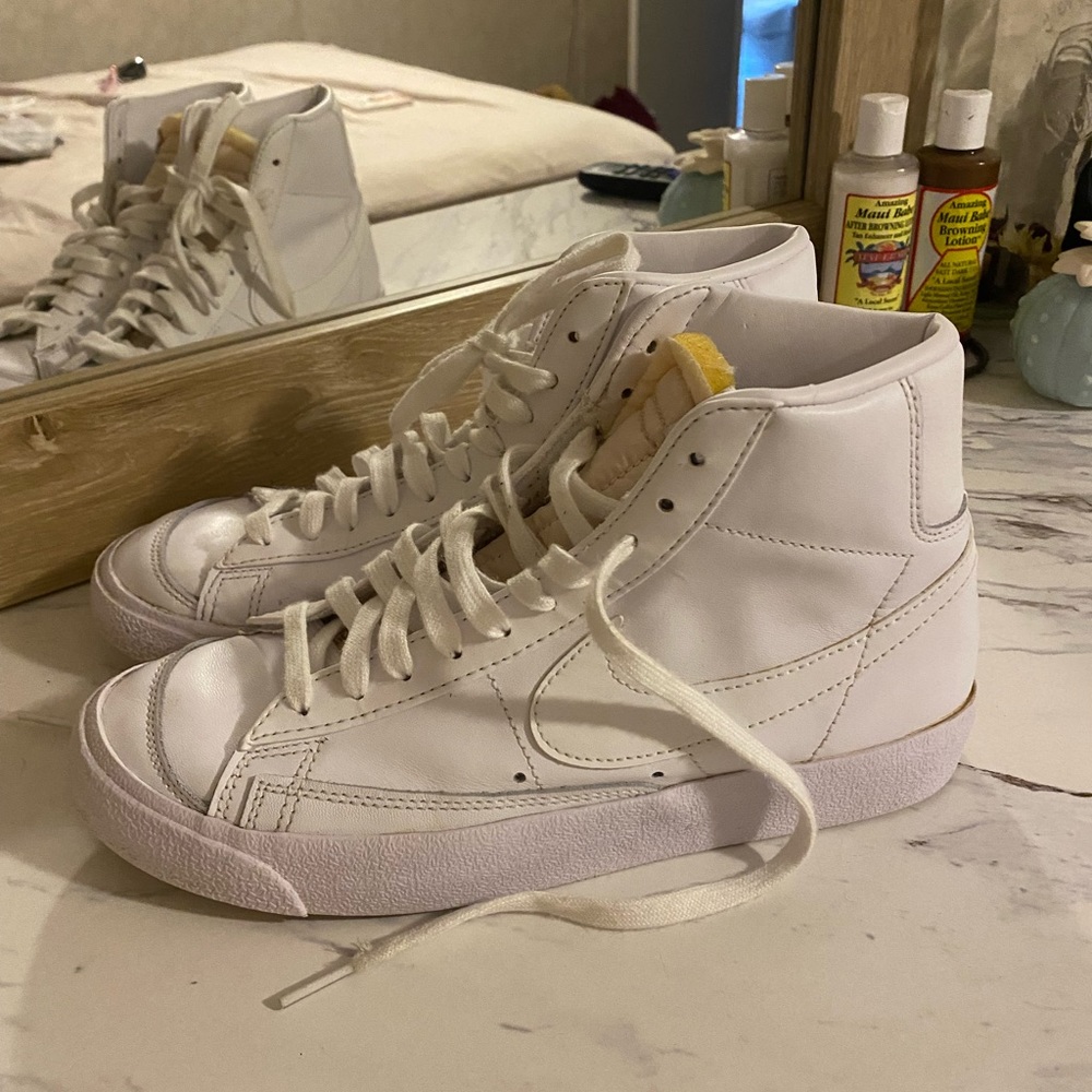 COPY - Nike blazer mid 77